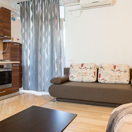Garsoniere Dinu Apartman Bukarest Kültér fotó