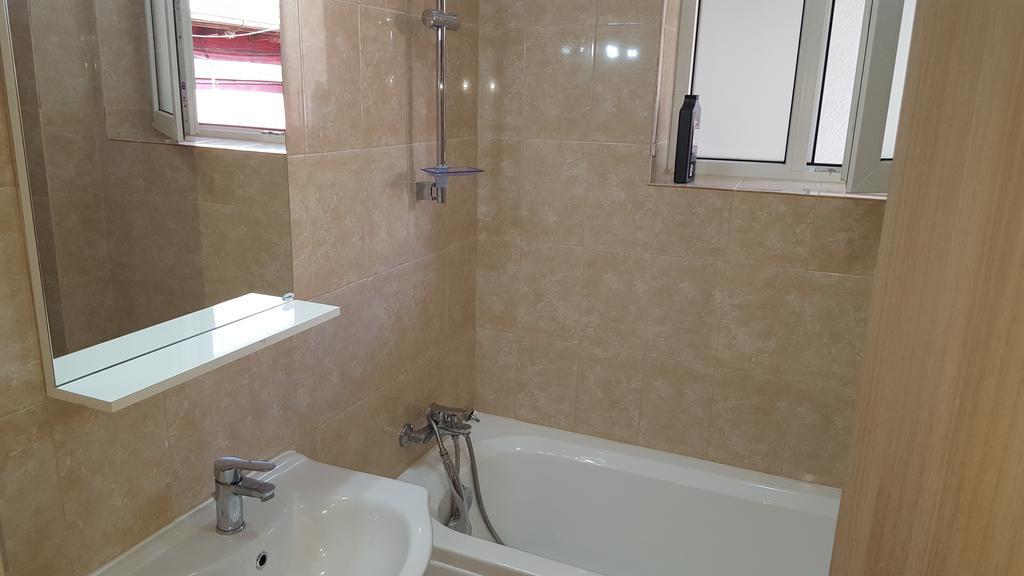 Garsoniere Dinu Apartman Bukarest Kültér fotó